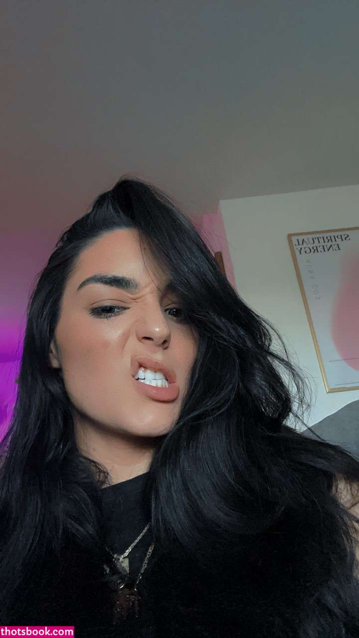 Indiana Massara Photo #29