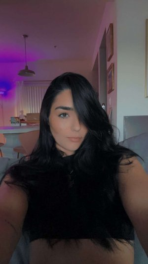 Indiana Massara Photo #30