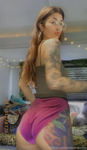 Dallas Maxwell Photo #47