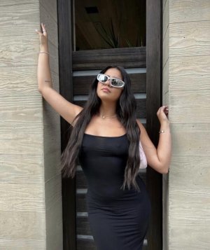 Jackie Figueroa Photo #35