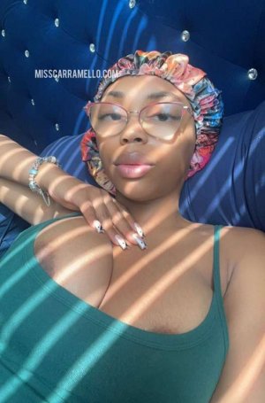 misscarramello Photo #44