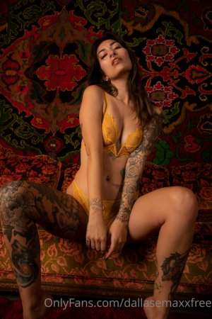 Dallas Maxwell Photo #51