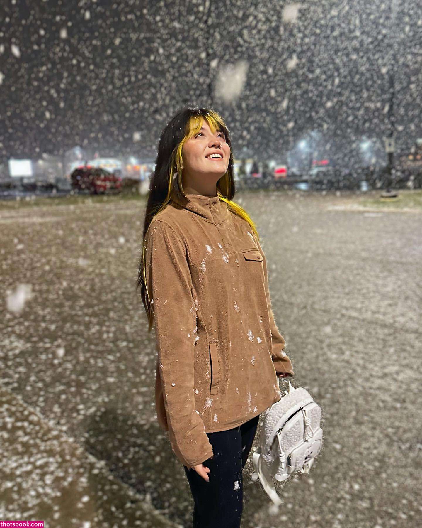 Bootyhaver Photo #18