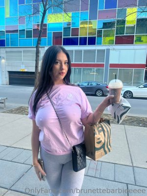 Lexiwinters Photo #22