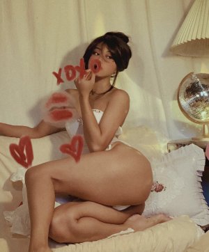 Pheeeebbbbss Photo #31