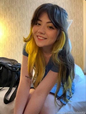 Bootyhaver Photo #64