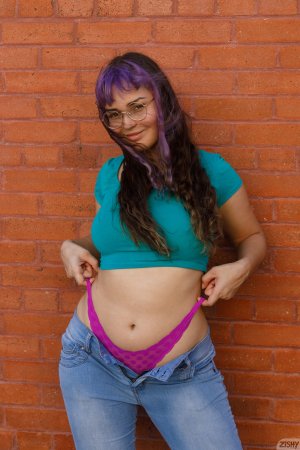 Lilsweetheartbreaker Photo #5