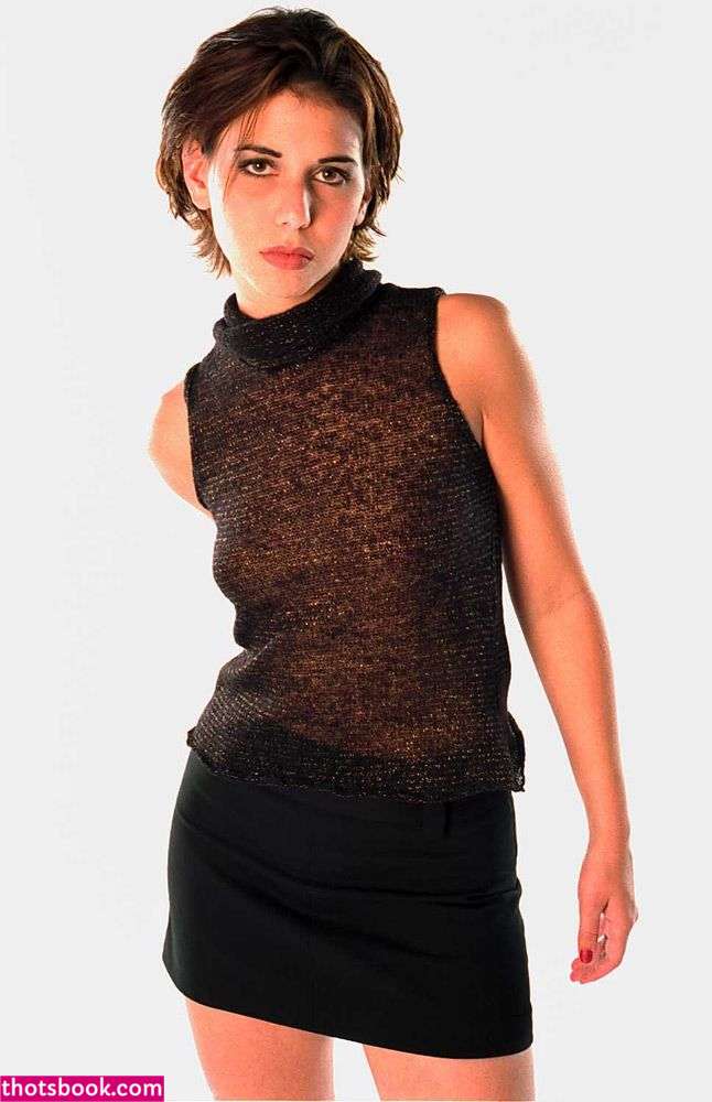 Laura Bailey Photo #34