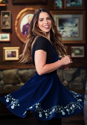 Laura Bailey Photo #47