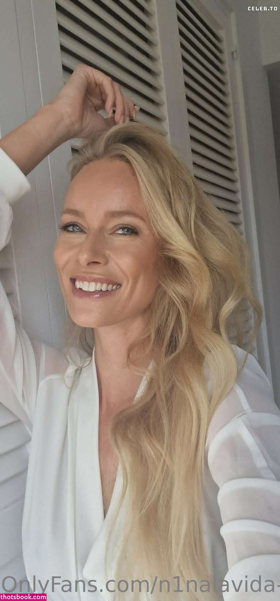 Nina Thomas Photo #29