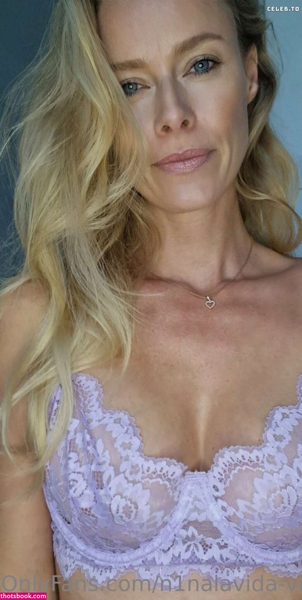 Nina Thomas Photo #44