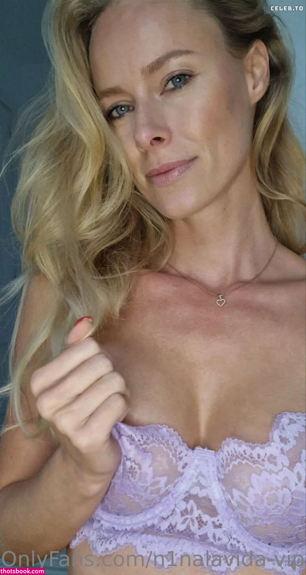 Nina Thomas Photo #45