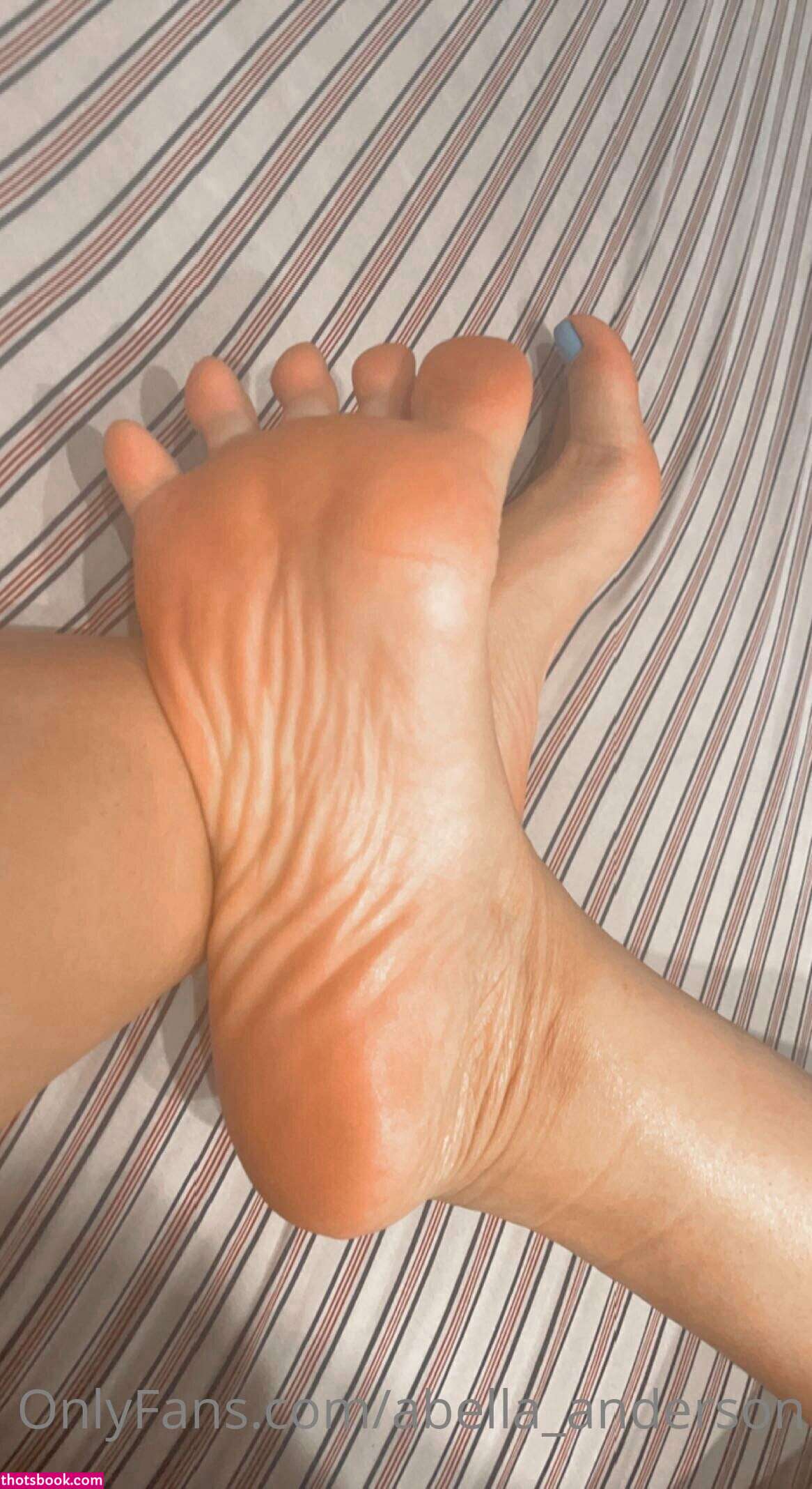 Abella Anderson Photo #13