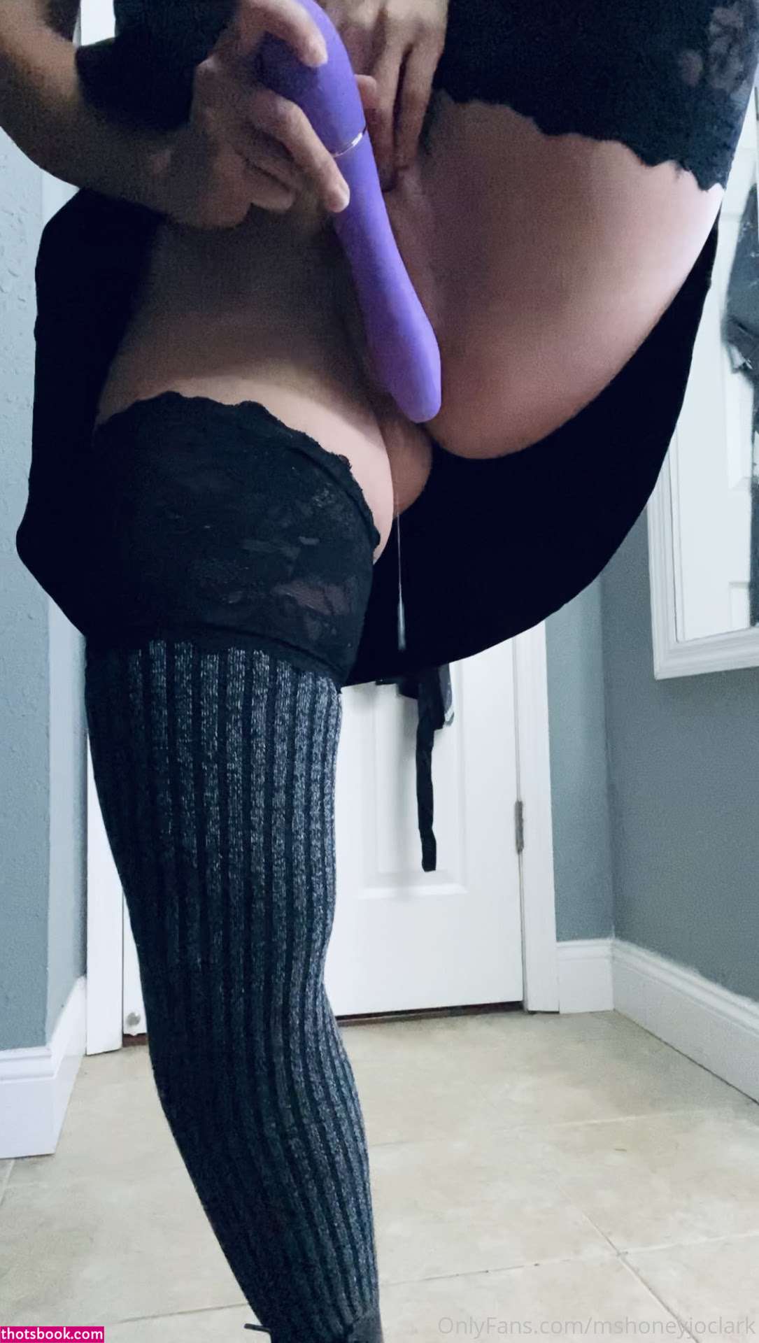 mshoneyjoclark Photo #13