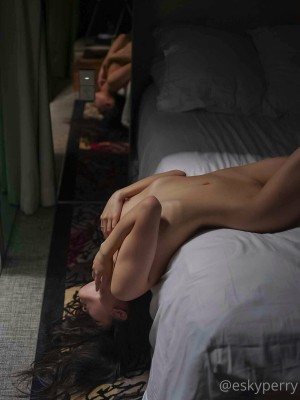 Eskyperryy Photo #26