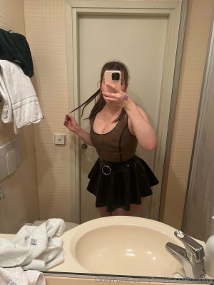 Travelsizebunny Photo #55