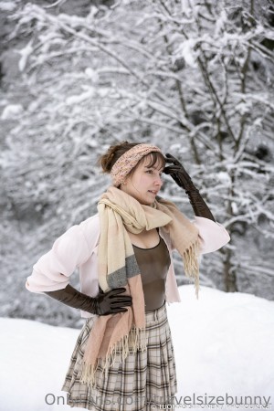 Travelsizebunny Photo #56