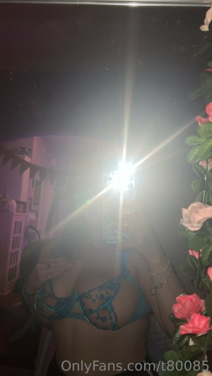 Vanessinator Photo #79