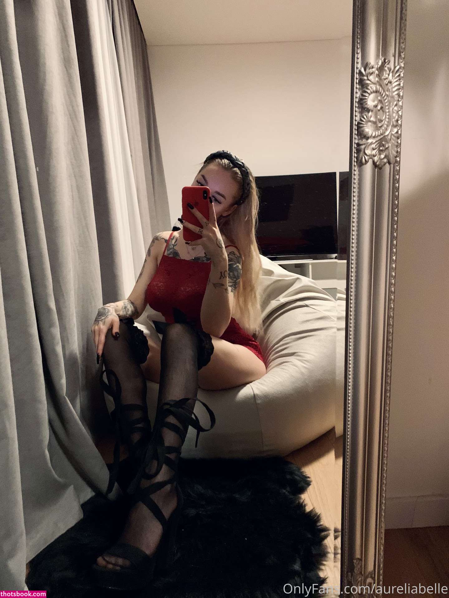 Aureliabelle Photo #139