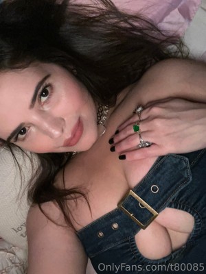 Vanessinator Photo #209