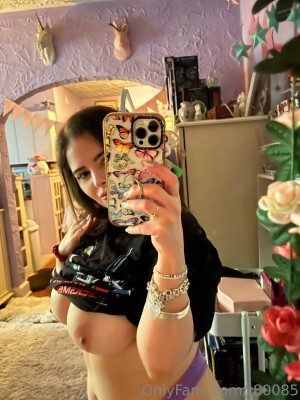 Vanessinator Photo #250