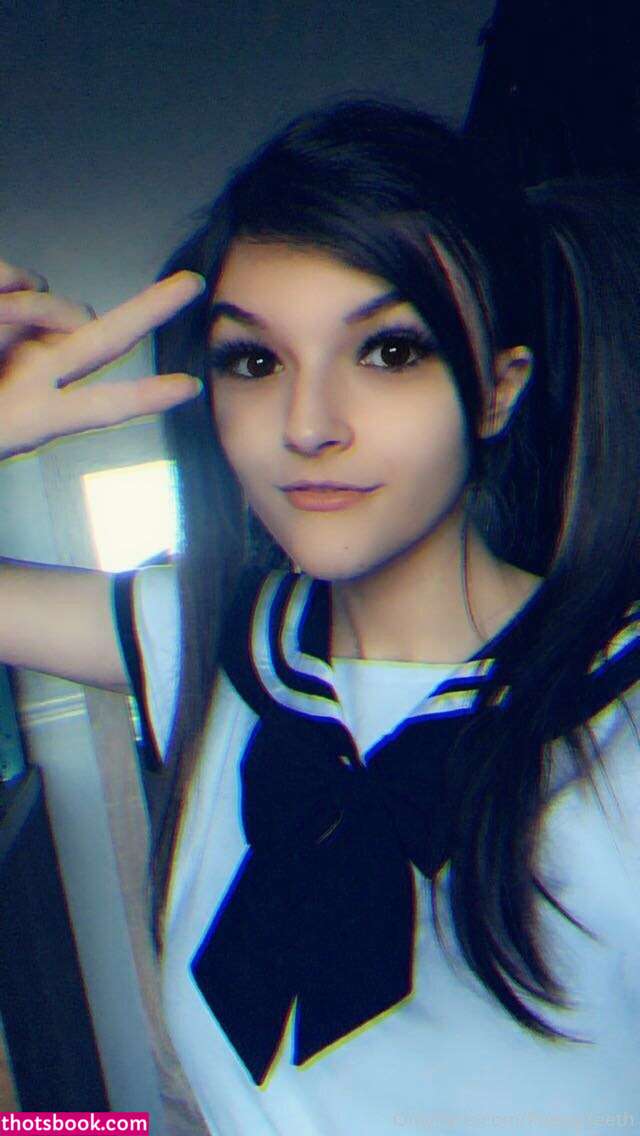 Evelyn Middleton Photo #43