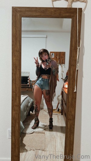 Vany Vicious Photo #27