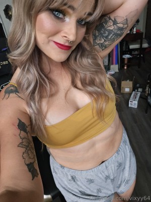 Vixyy64 Photo #45