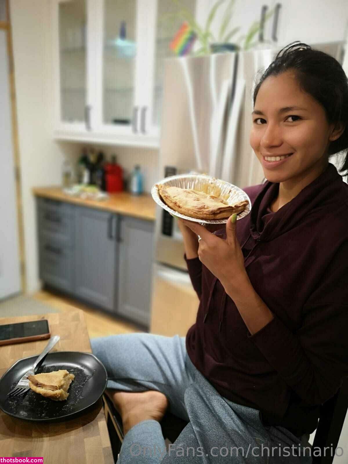 Christinario Photo #157