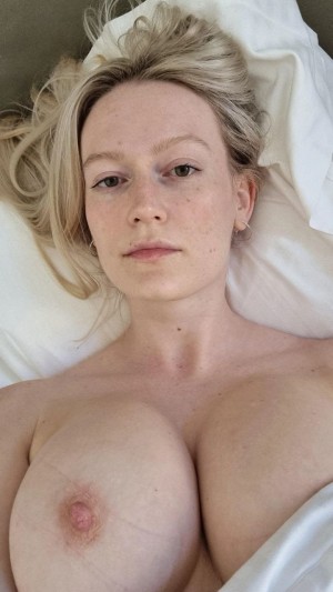 luizaconlaz Photo #168