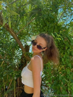 Jane Shays Photo #18