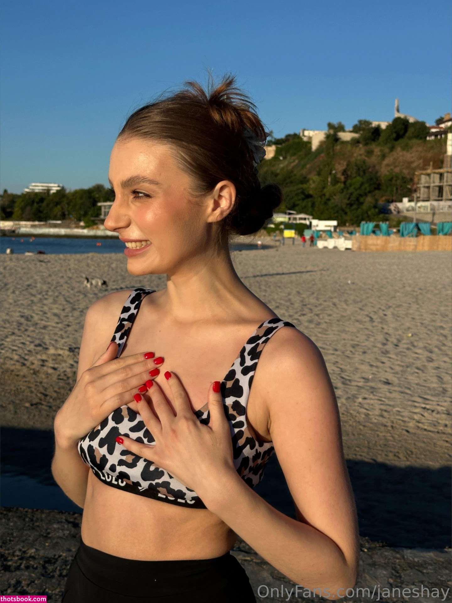 Jane Shays Photo #25