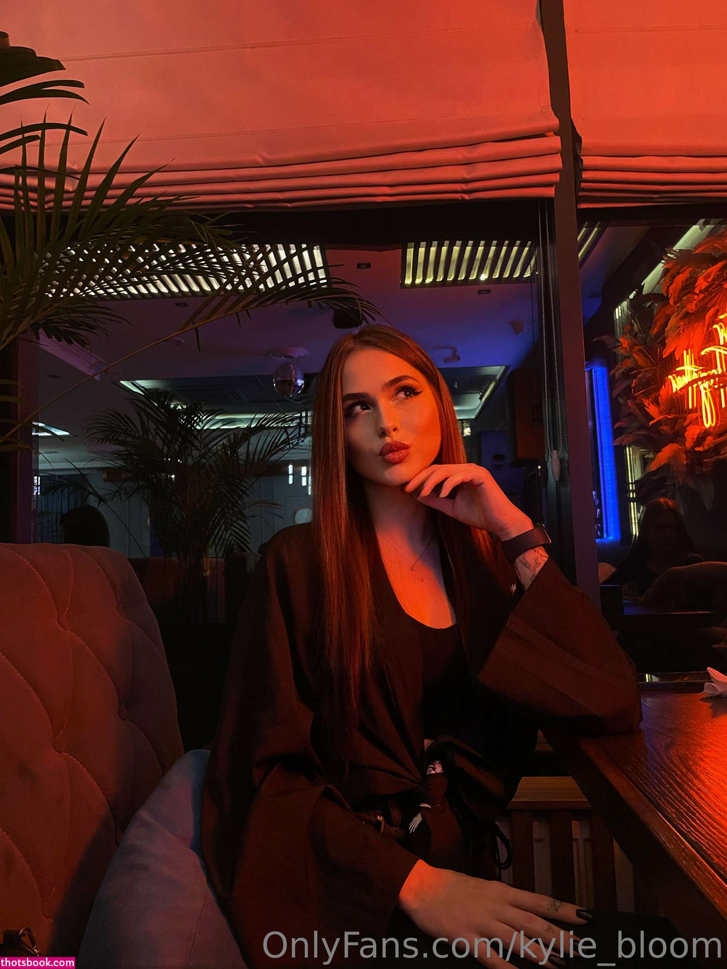 Kylie Bloom Photo #30