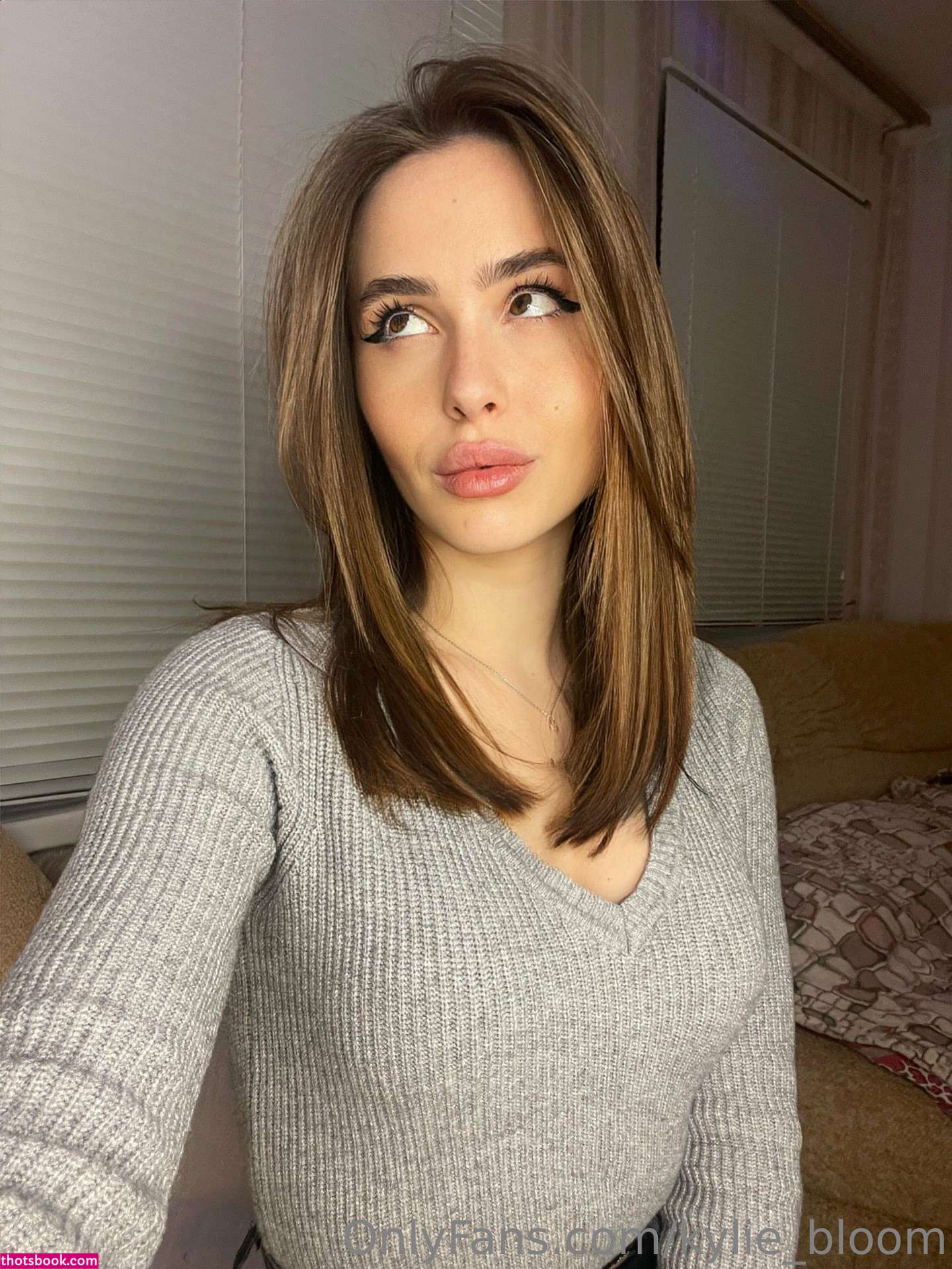 Kylie Bloom Photo #31