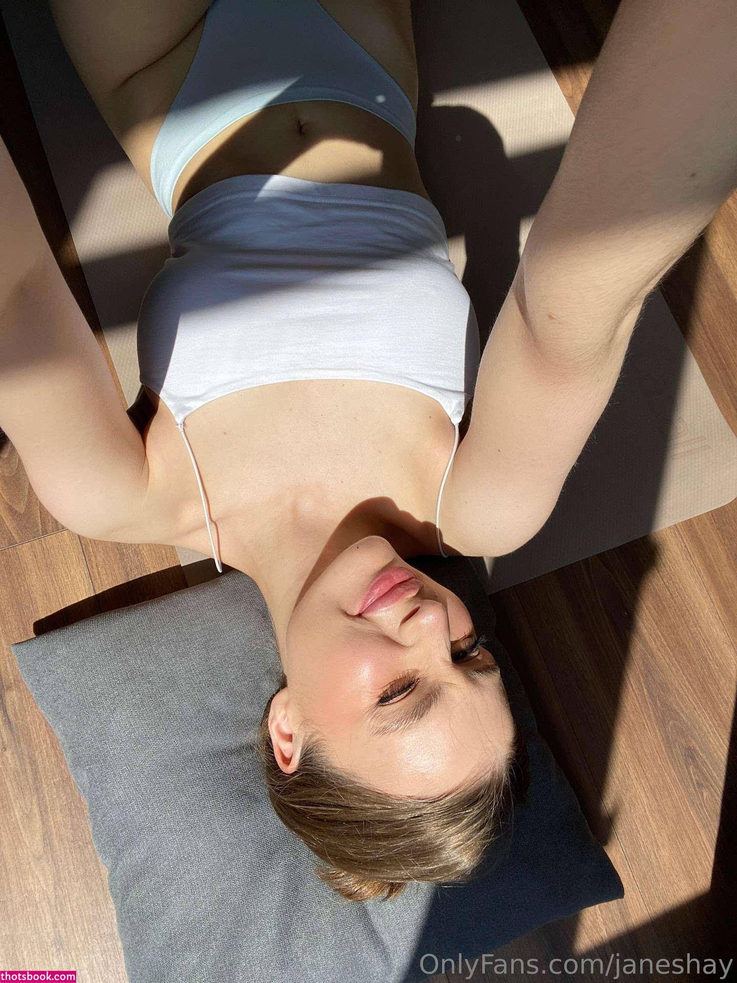 Jane Shays Photo #68