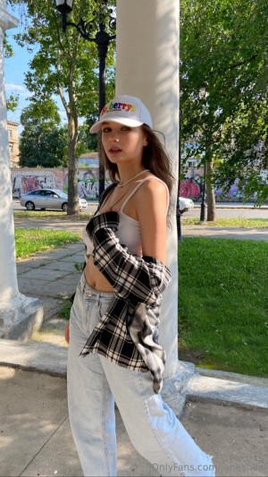 Jane Shays Photo #89