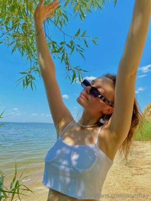 Jane Shays Photo #93