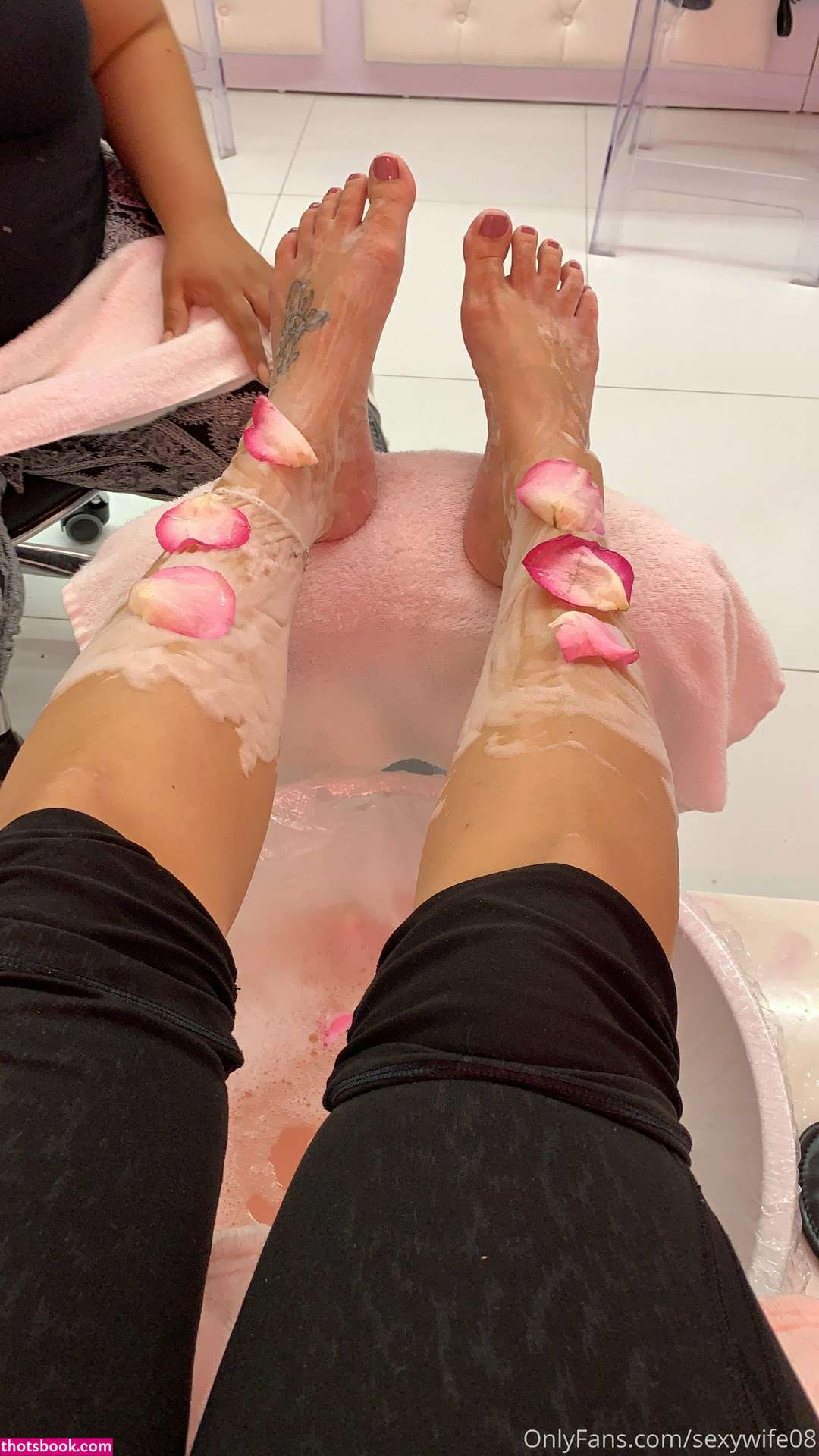 sexywife08 Photo #102