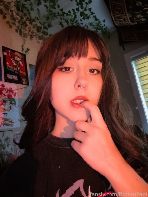 Rottenpapi Photo #104