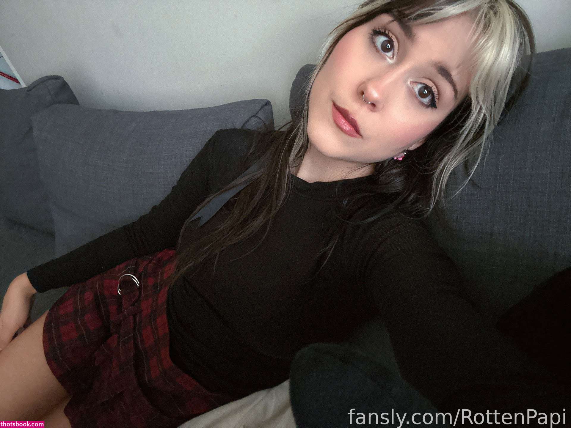 Rottenpapi Photo #110