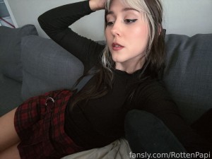 Rottenpapi Photo #105