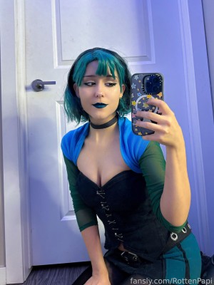 Rottenpapi Photo #137