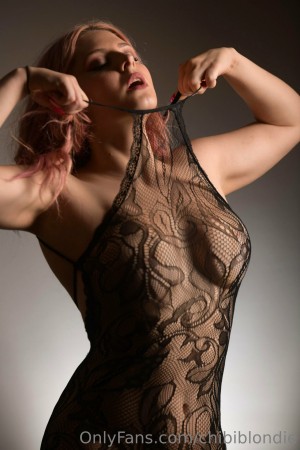 Giulia Leopardi Photo #17