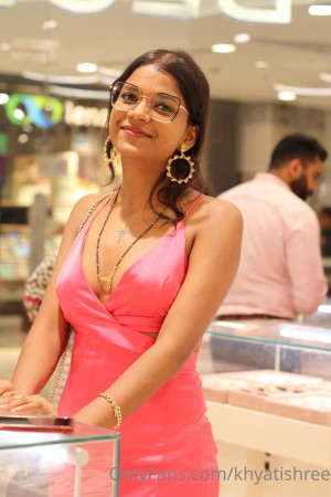 Khyatishree Photo #39