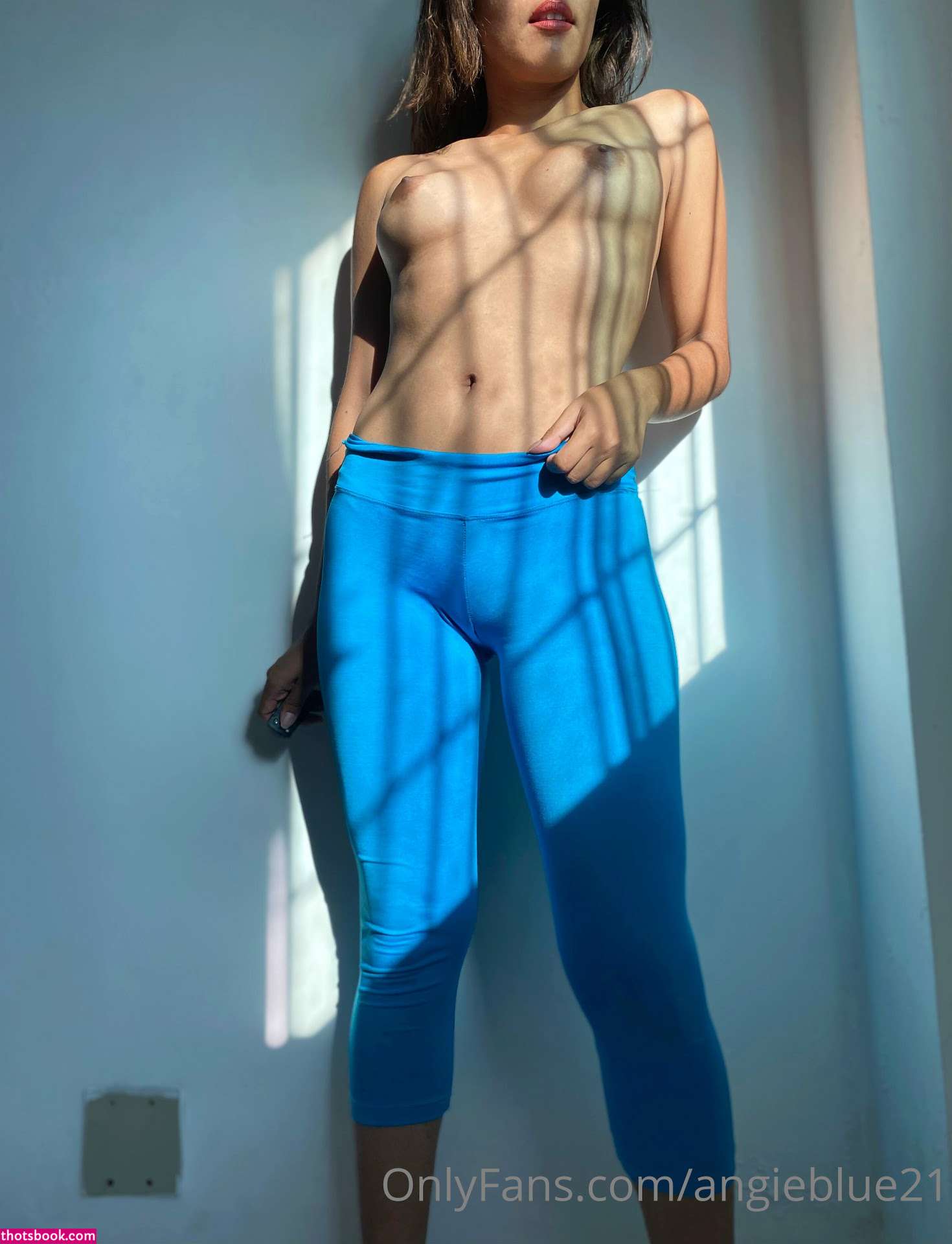 Angieblue21 Photo #328