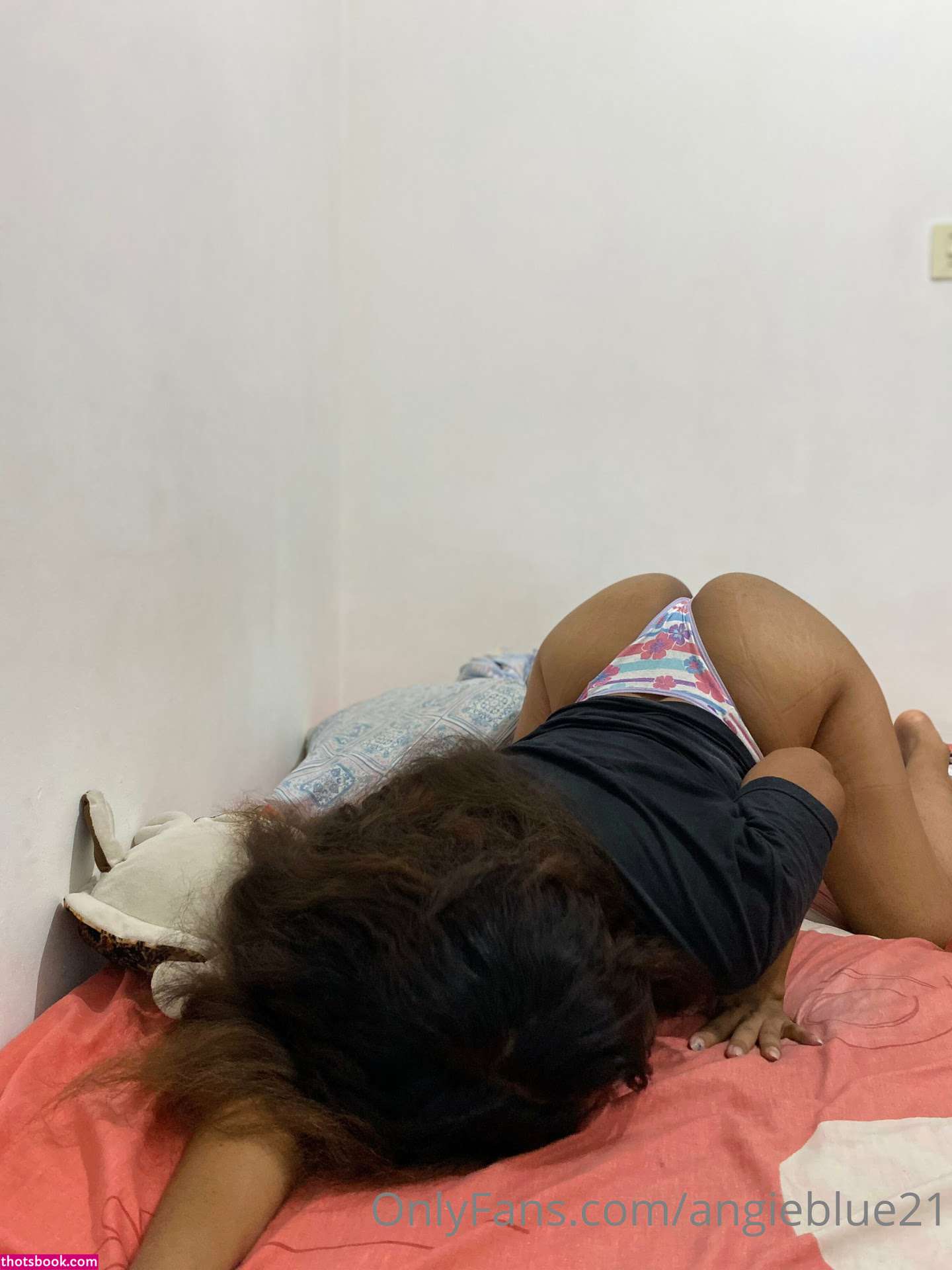 Angieblue21 Photo #353