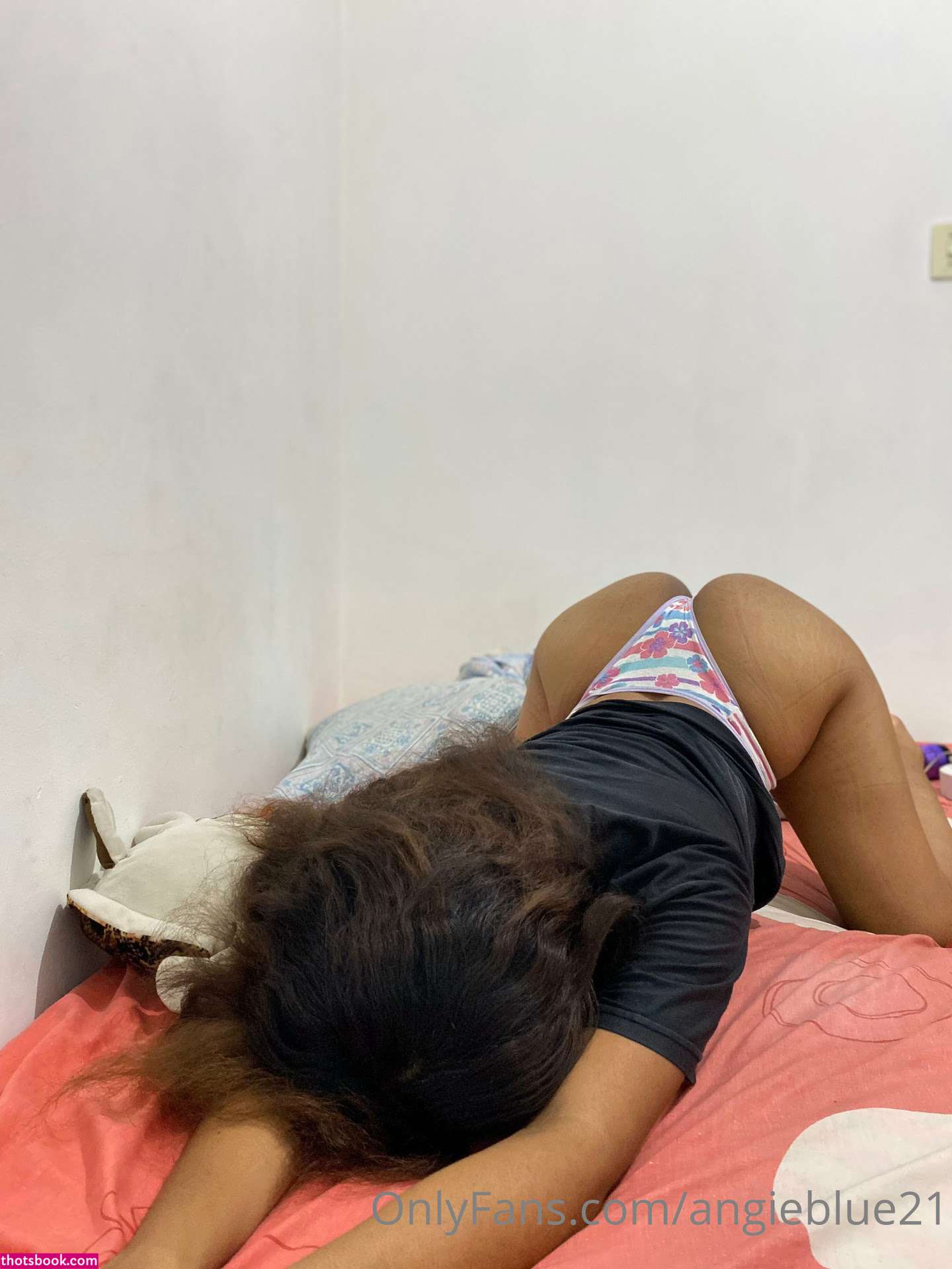 Angieblue21 Photo #358