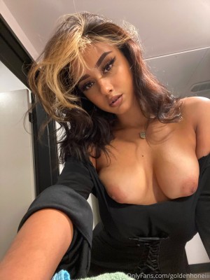 Goldenhoneiii Photo #123
