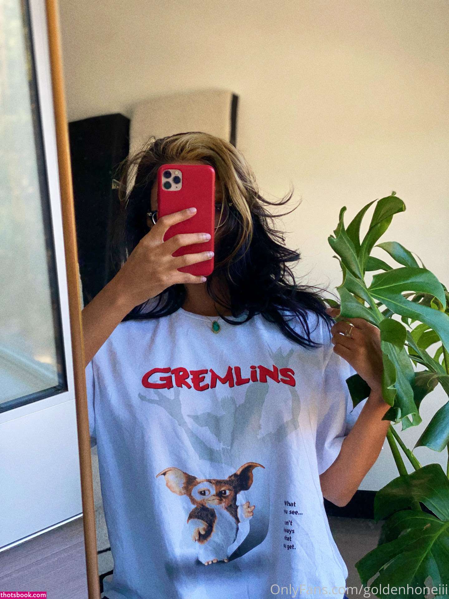 Goldenhoneiii Photo #139