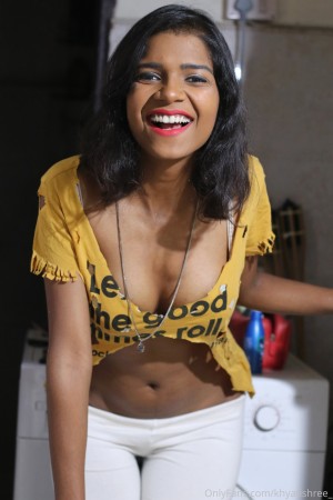 Khyatishree Photo #72